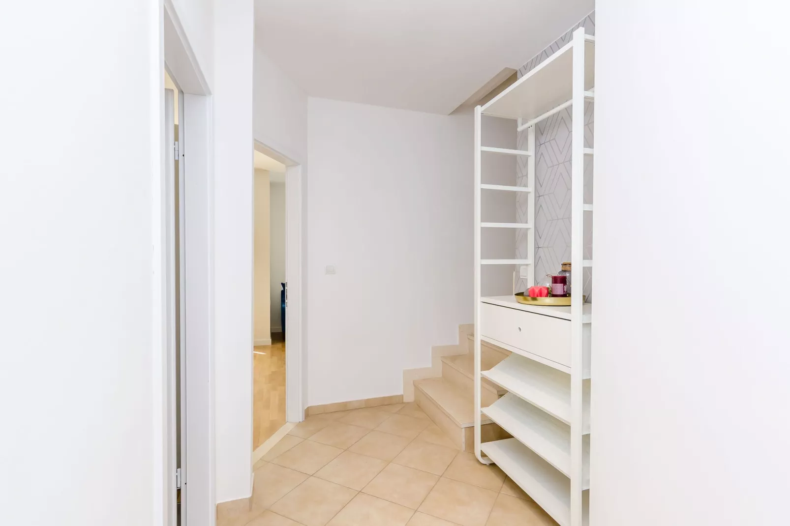 Apartment Sea Shell - Triplex Three-Bedroom Apartment with Terrace-Binnen