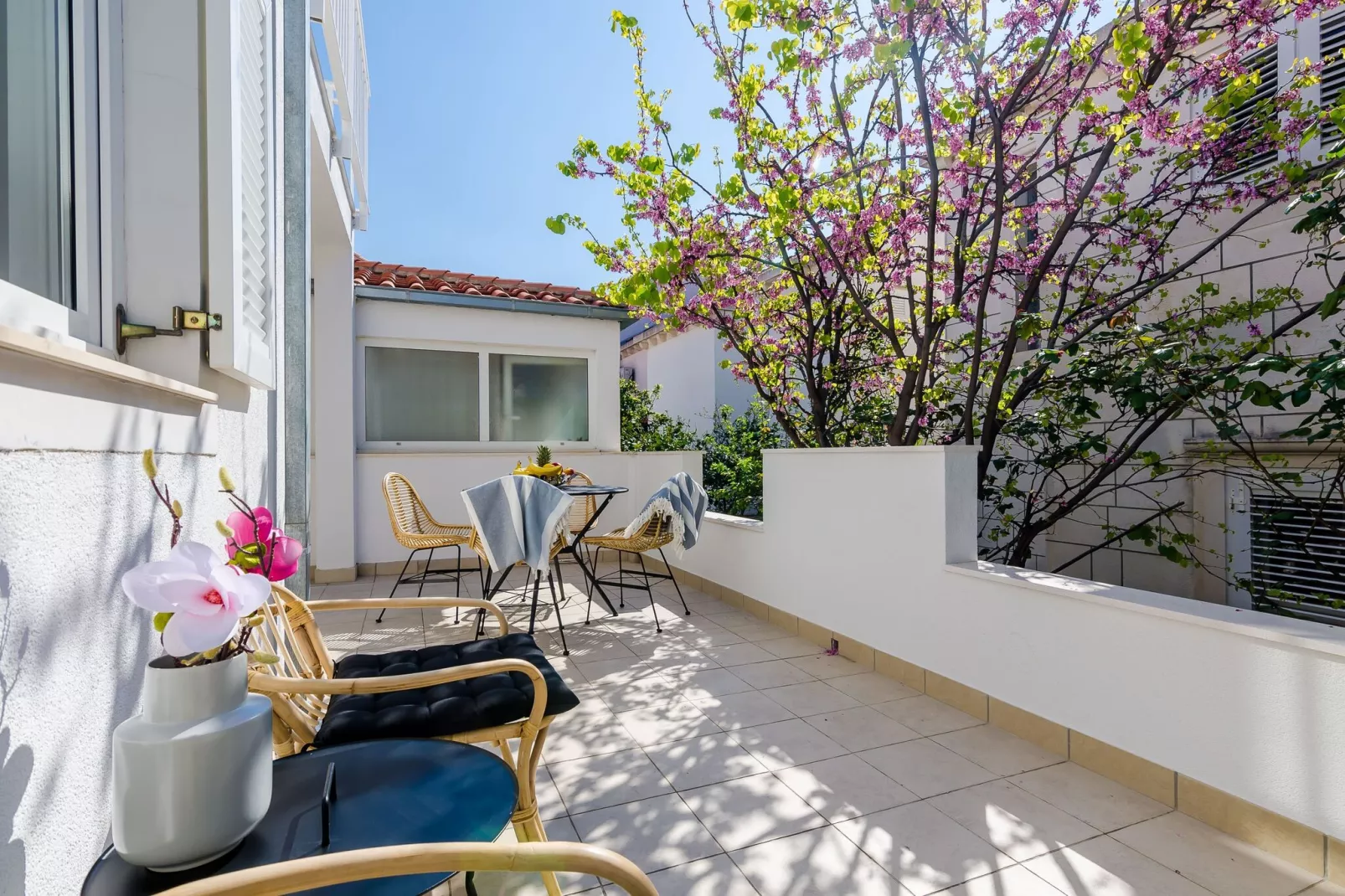 Apartment Sea Shell - Triplex Three-Bedroom Apartment with Terrace-Terras