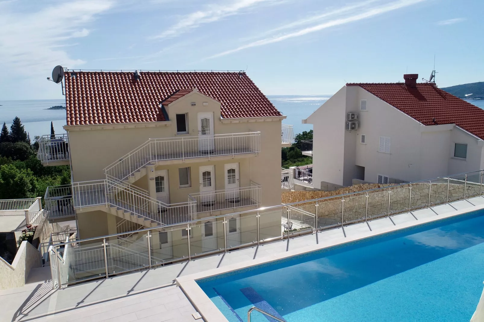 Villa Samba - Two-Bedroom Apartment with Terrace and Sea View - A4+2