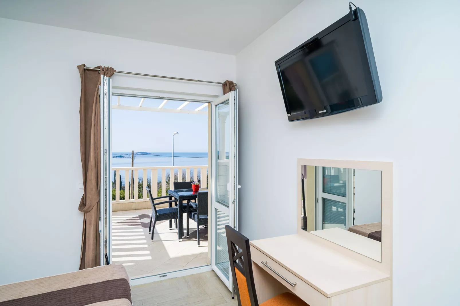 Villa Samba - Two-Bedroom Apartment with Terrace and Sea View - A4+2-Slaapkamer