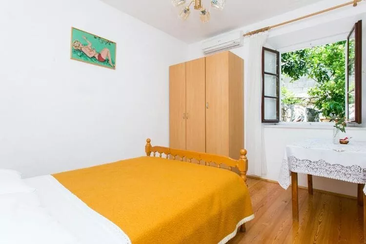 Guest House Simunovic - Double Room No3-Binnen