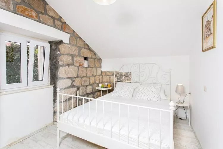 Apartment Heart of Dubrovnik - One-Bedroom Apartment with Terrace-Slaapkamer