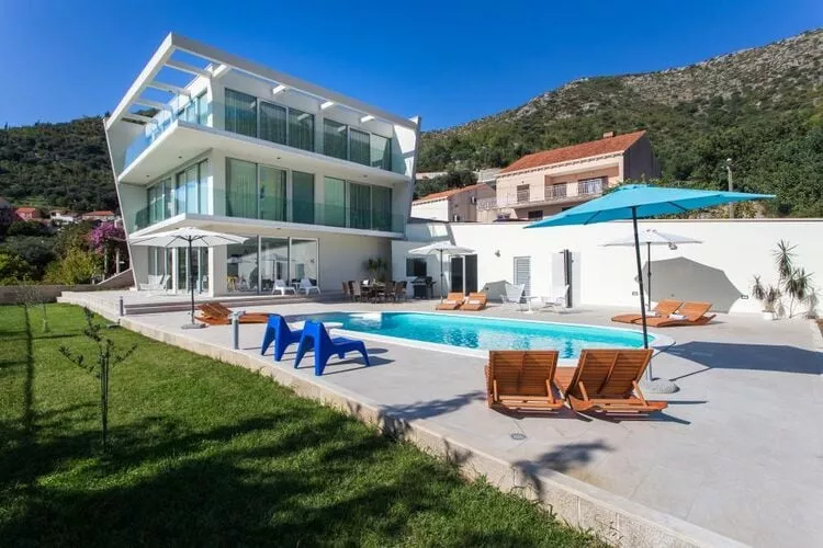 Villa Dupcic - Five-Bedroom Villa with Private Pool and Sea View-Zwembad