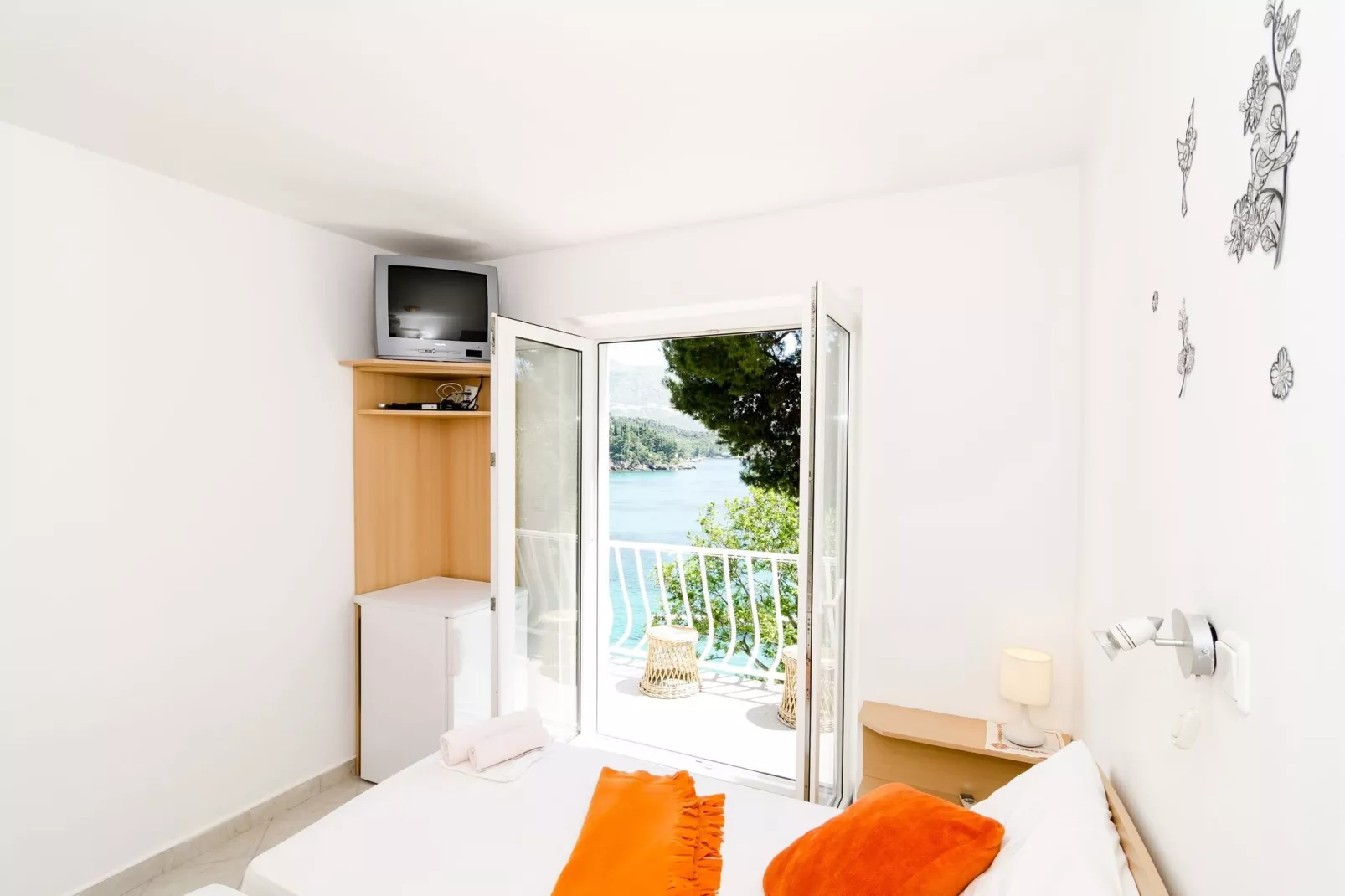 Guest House Daniela - Comfort Double Room with Sea View - SOBA 2-Slaapkamer