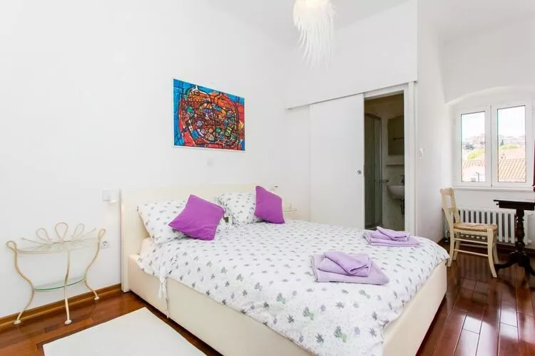 Villa Marini Dvori - Two-Bedroom Apartment with Terrace-Slaapkamer