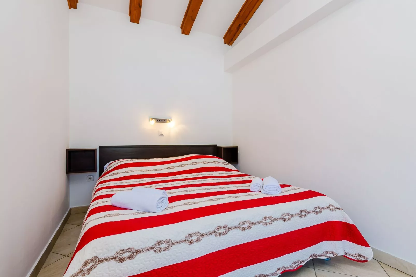 Orka Apartments - Comfort Apartment (2 Adults + 1 Child)