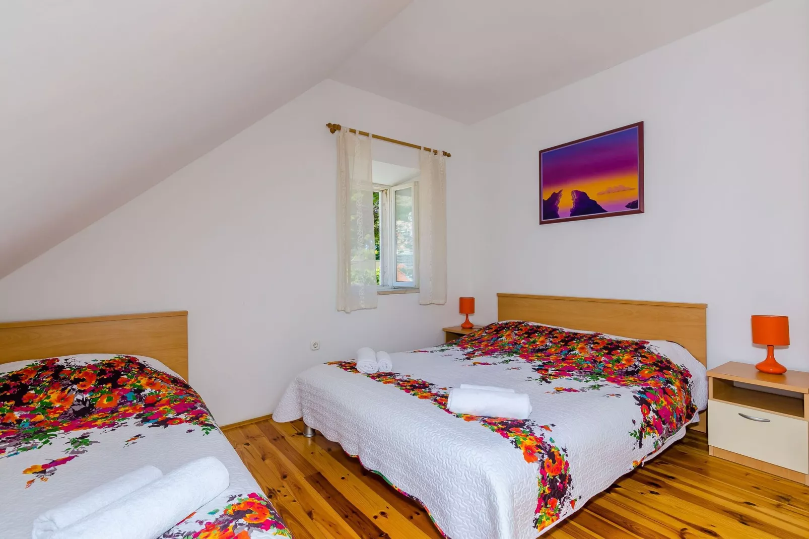 Orka Apartments - One-Bedroom Apartment (3 Adults)-Slaapkamer