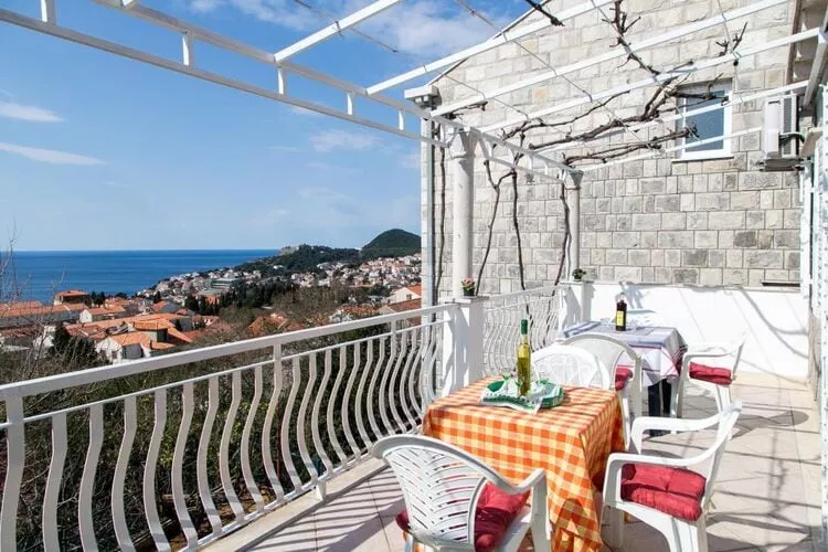 Apartment Angelina - Three Bedroom Apartment with Balcony and Sea View-Terrasbalkon