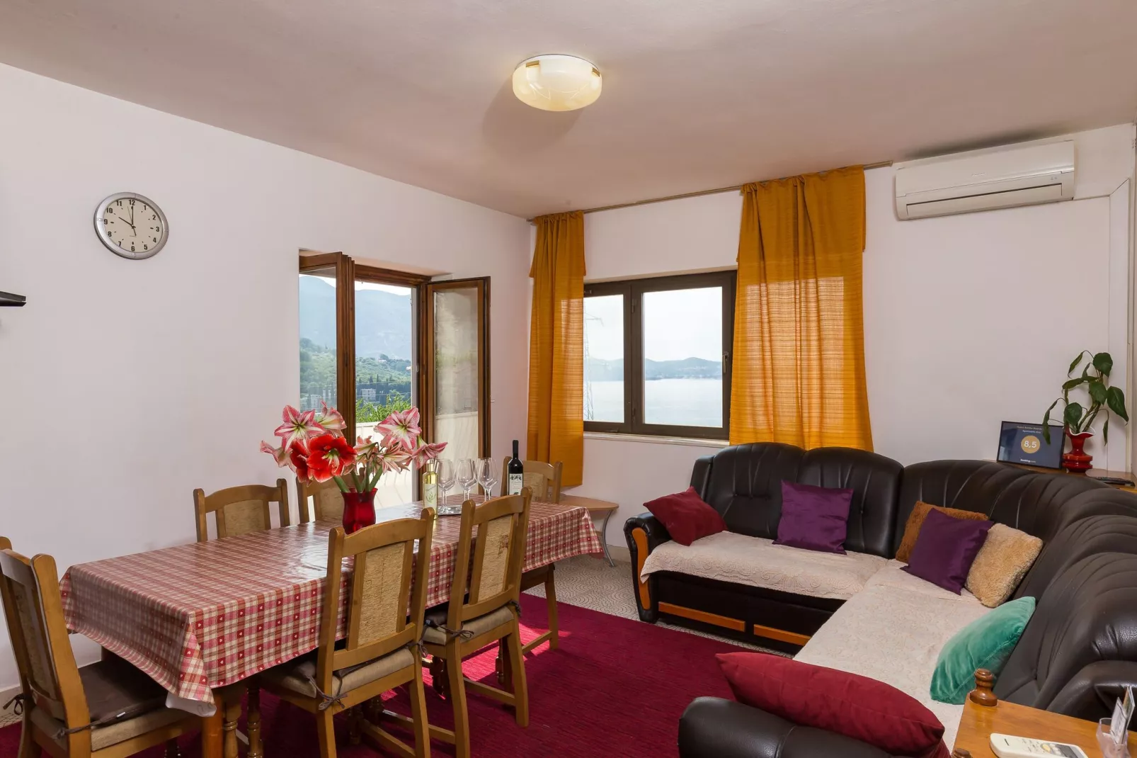 Apartments Kisic-Three Bedroom Apartment with Sea View