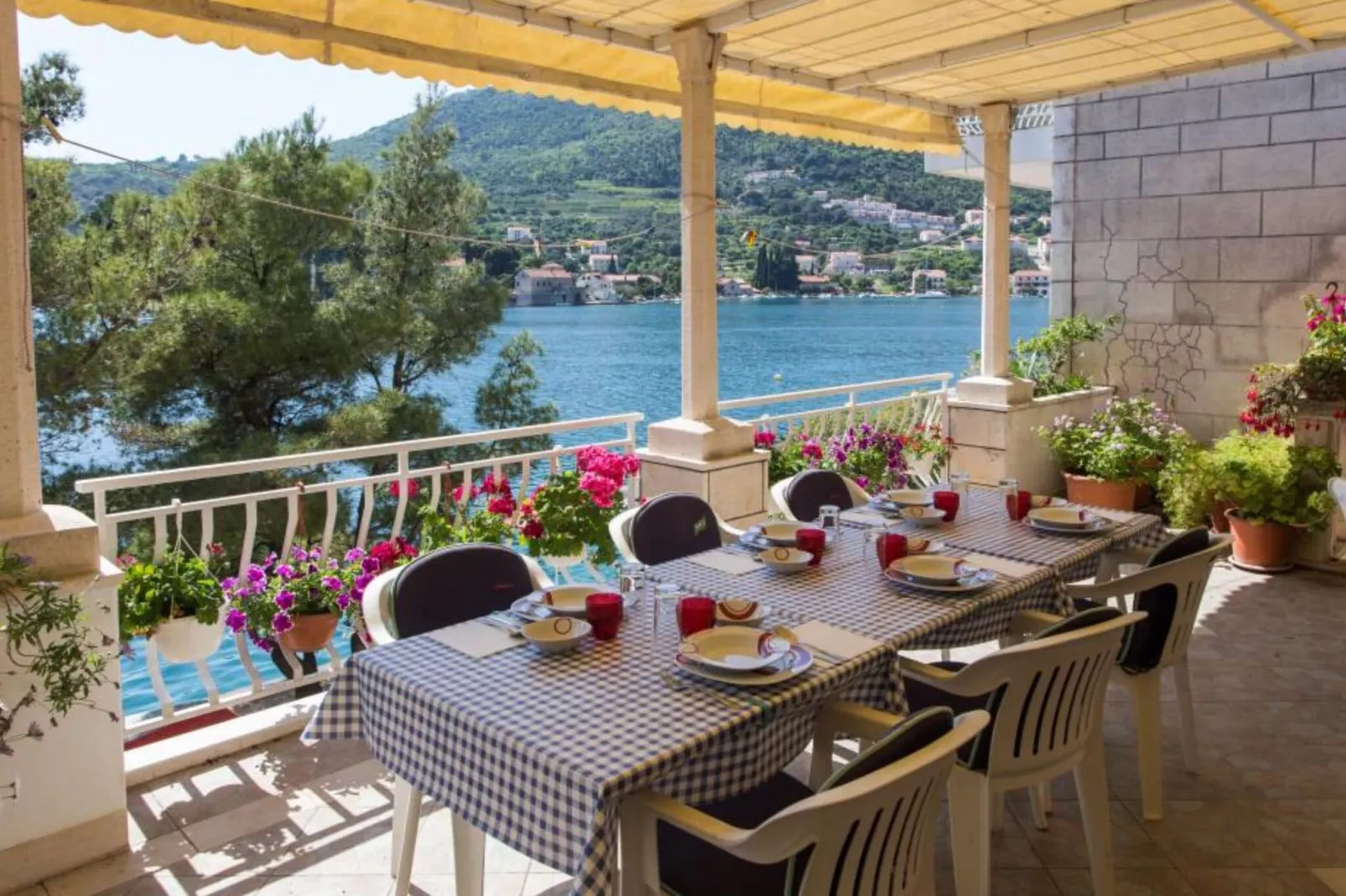 Villa Malfi - Double Room with Sea View (S1)