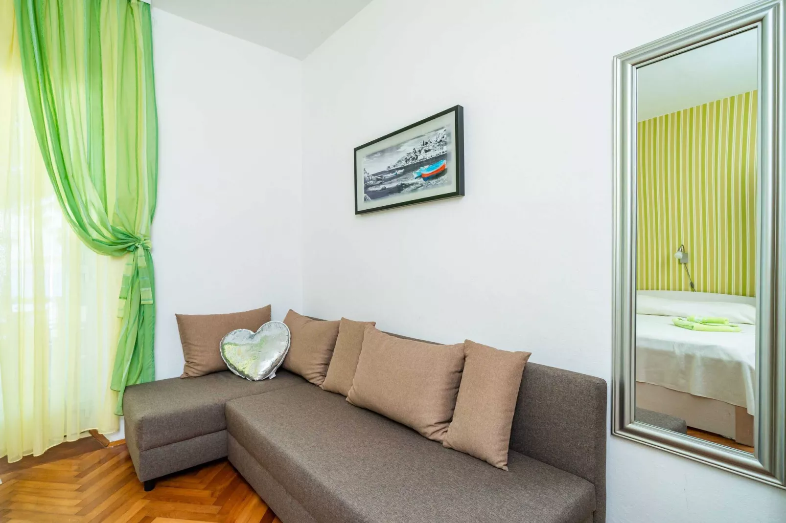 Apartments Nikolina (LU) -  Two-Bedroom Apartment with Terrace