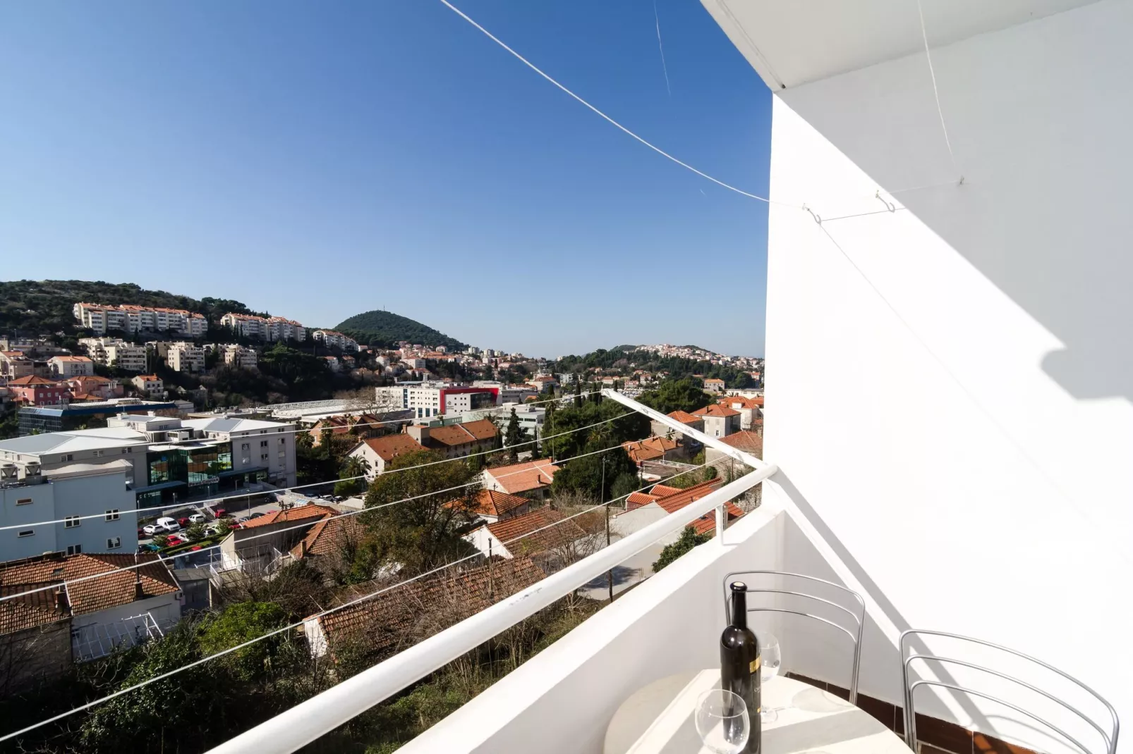 Apartment Iva 31 - Two-Bedroom Apartment with Balcony and City View-Terrasbalkon