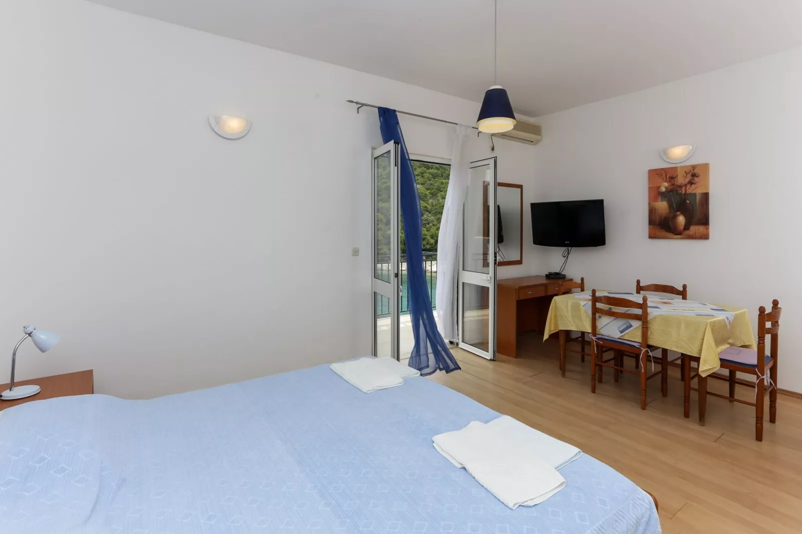 Apartments Posta - Studio with Balcony and Sea View - Apartman 2