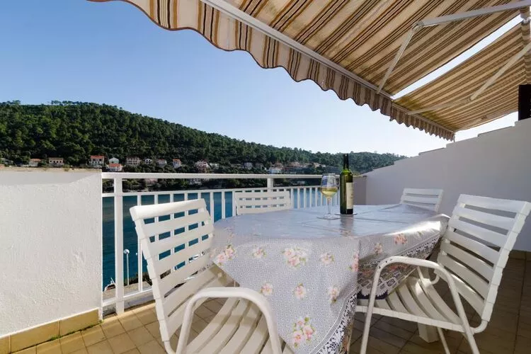 Apartments Kuzma - One-Bedroom Apartment with Balcony and Sea View