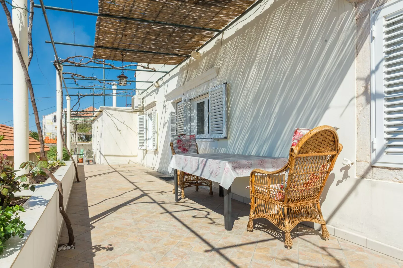 Guest House Luce- Double Room with Terrace and Sea View-Terras