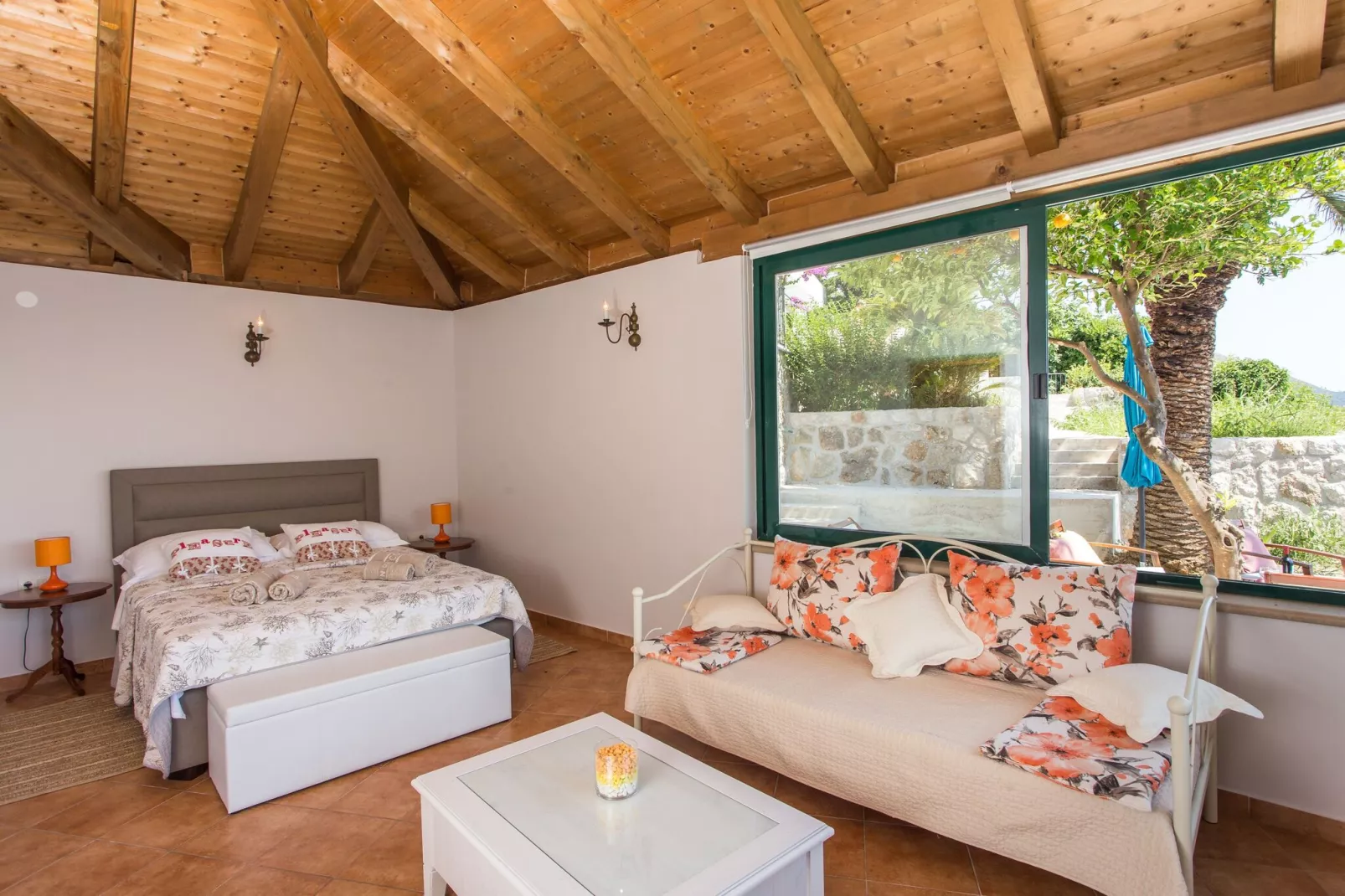 Villa Mirjana - One Bedroom Apartment with Terrace and Sea View (Naranča)-Slaapkamer