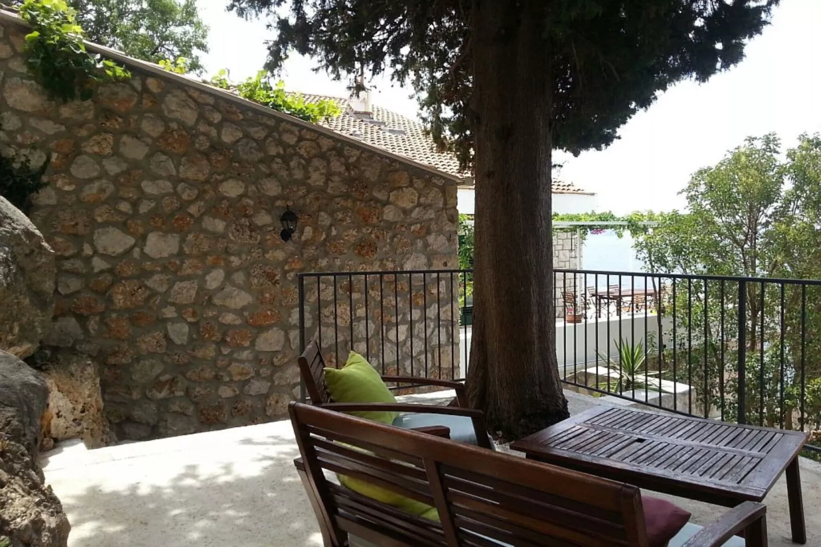 Villa Mirjana - One Bedroom Apartment with Terrace and Side Sea View (Taverna)-Terras