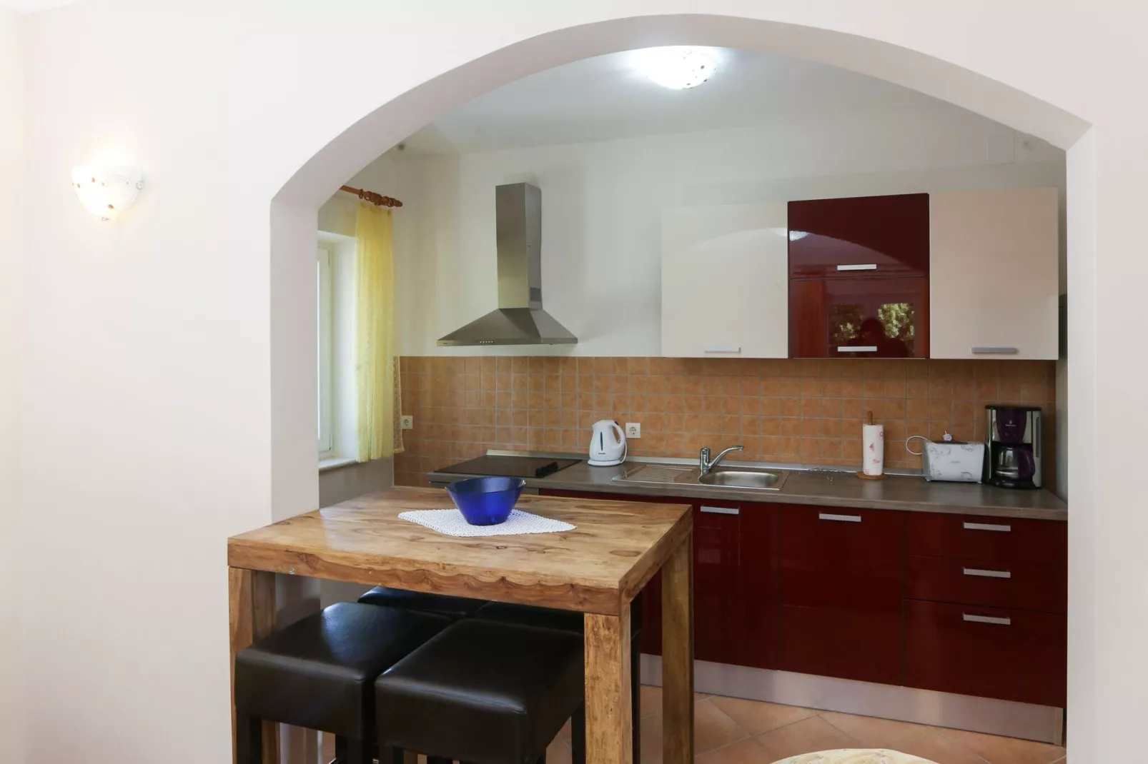 Apartments Villa Harmonia - One-Bedroom Apartment with Patio and Shared Pool-Keuken