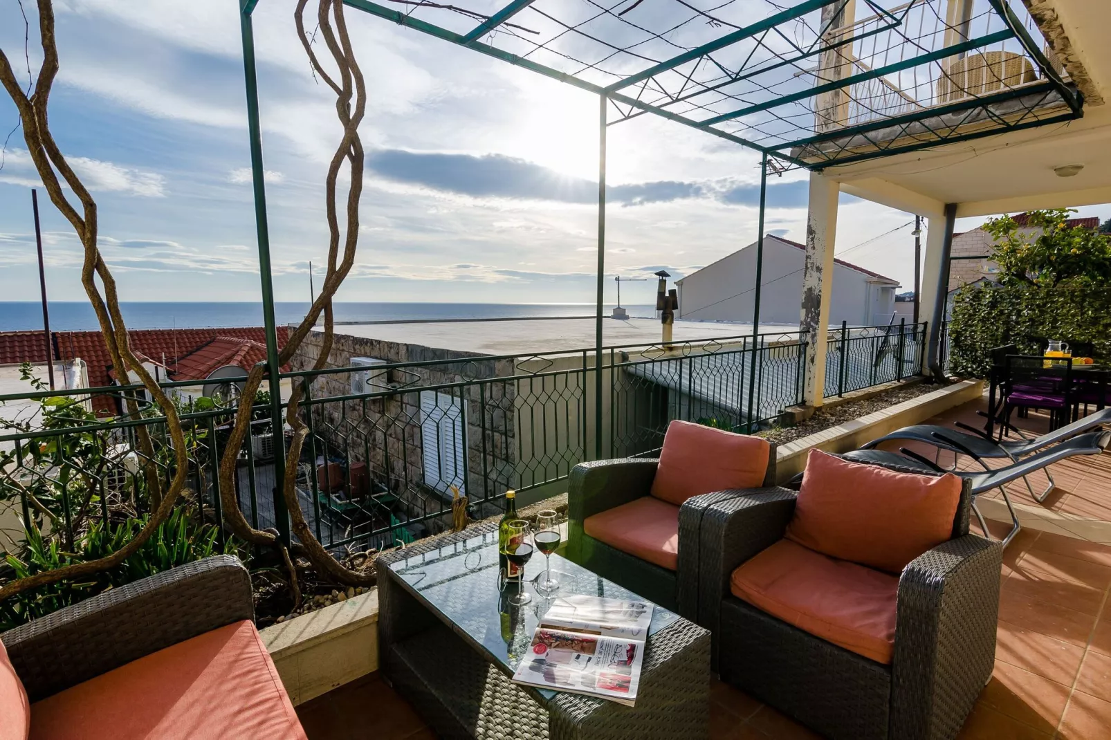 Apartments Isabora - Two-Bedroom Apartment with Terrace and Sea View (Nea)