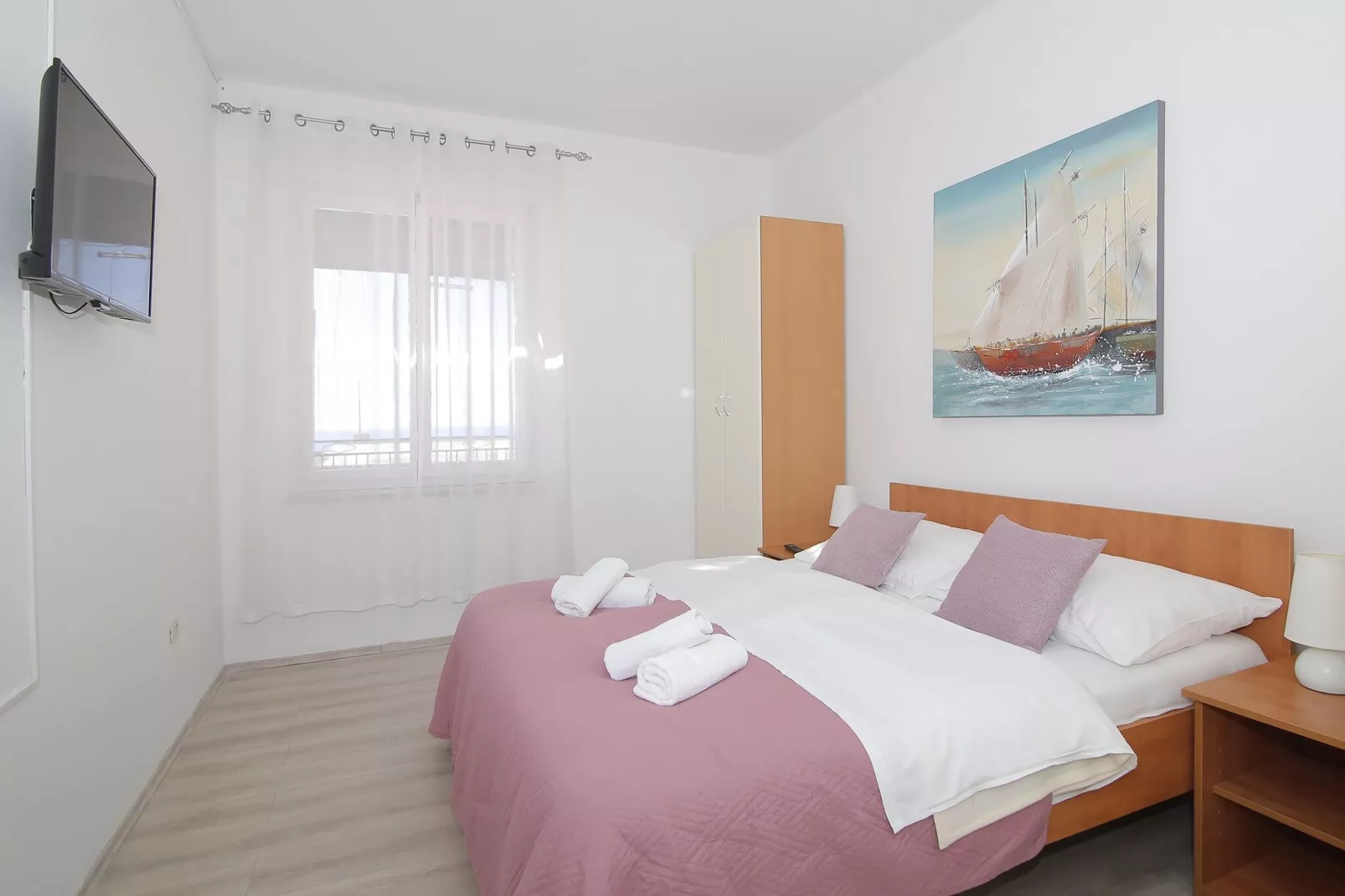 Apartments Isabora - Two-Bedroom Apartment with Terrace and Sea View (Nea)-Slaapkamer