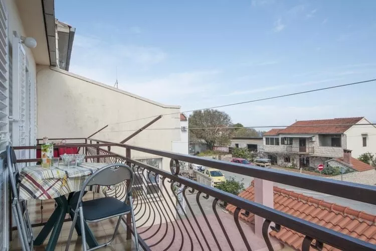 Apartment Ksenija - Three Bedroom Apartment with Three Balconies and Sea View (ST)-Terrasbalkon