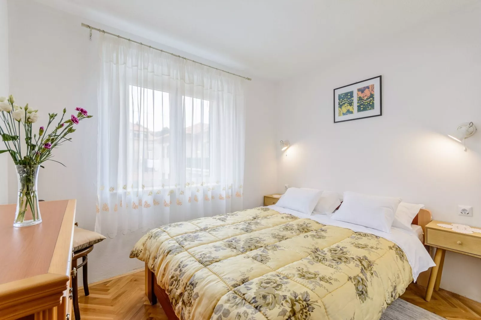 Apartment City Walk (ST) - Comfort One Bedroom Apartment with Balcony and City View (A2)-Slaapkamer