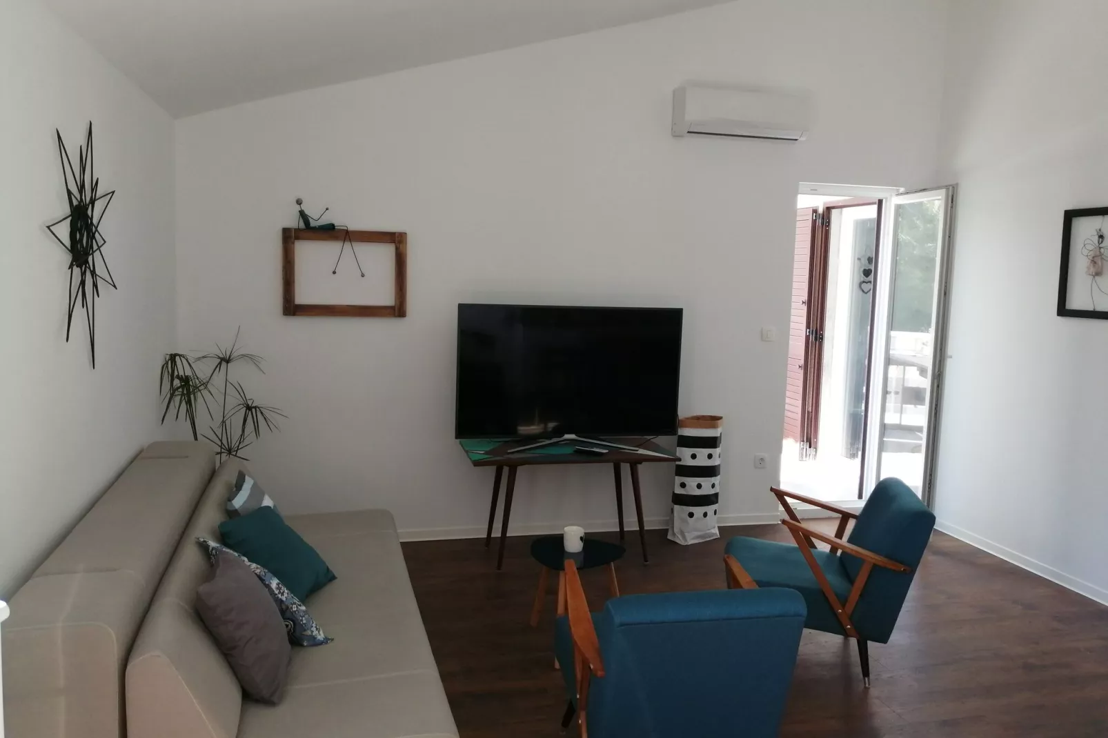 Apartments Tamara (ST)- Two Bedroom Apartment with Balcony (A2)