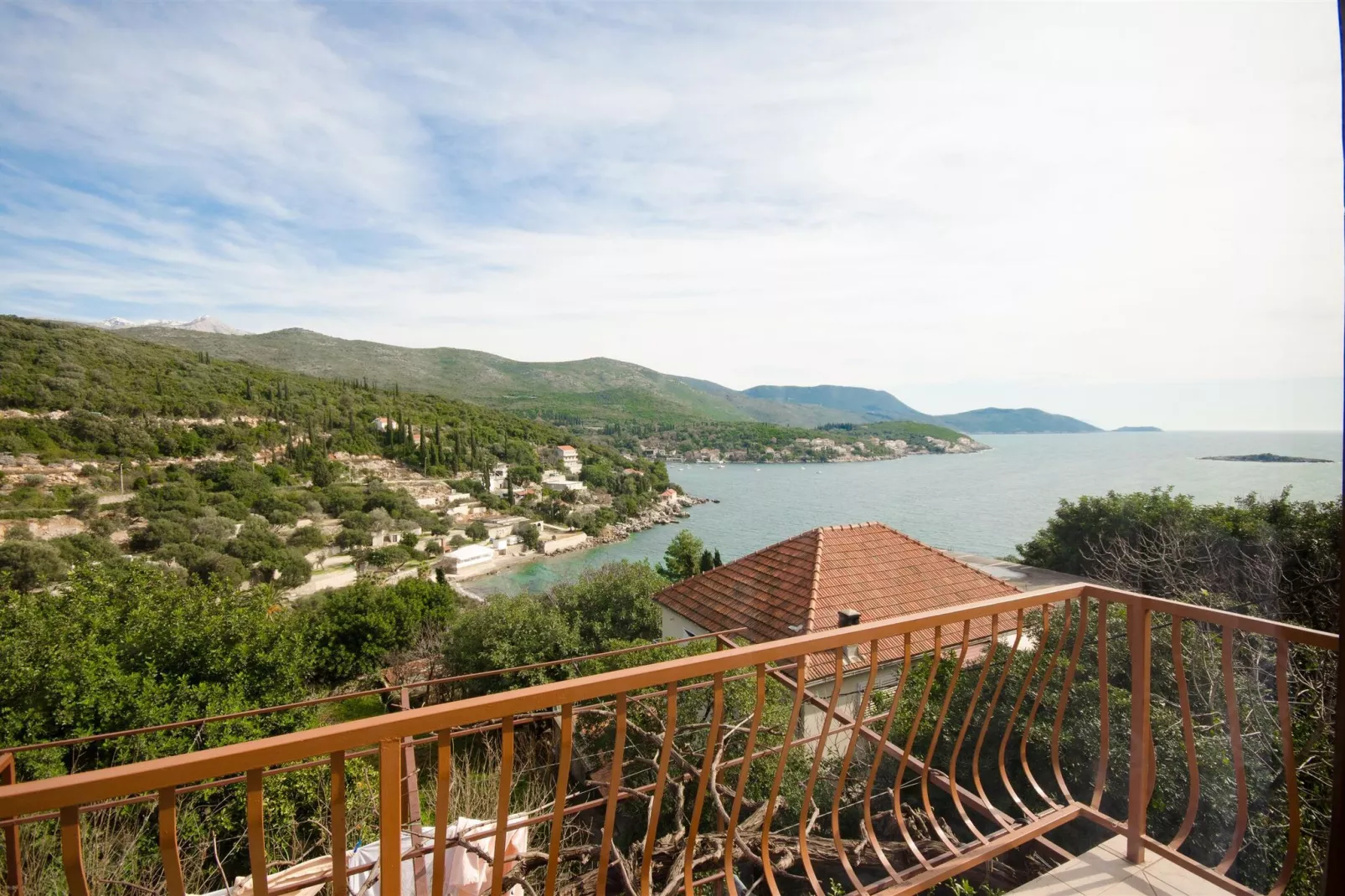 Guest House Rooms Rose - Romantic Double Room with Balcony and Sea View (No.1)-Uitzicht