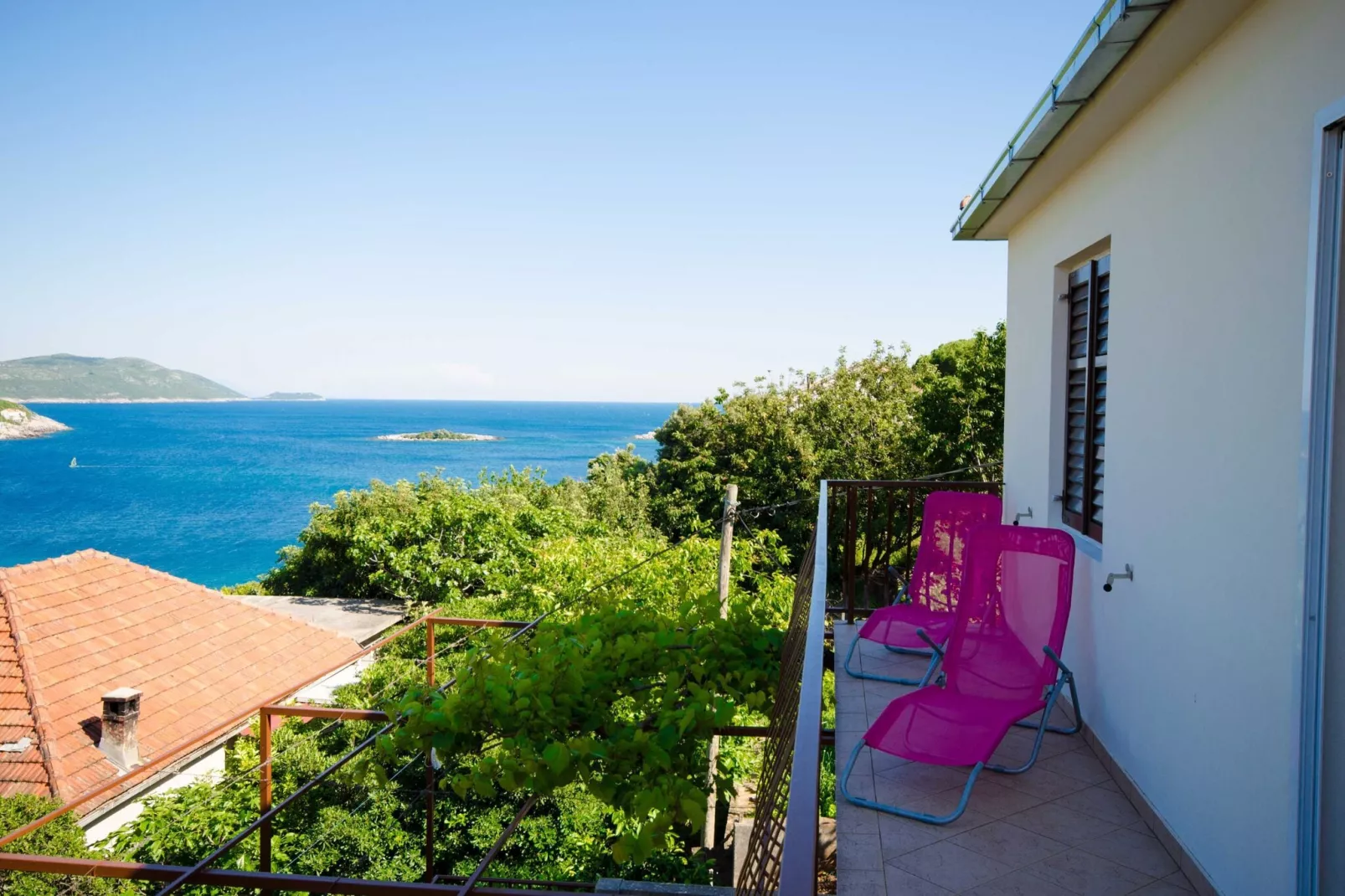 Guest House Rooms Rose - Romantic Double Room with Balcony and Sea View (No.1)-Uitzicht