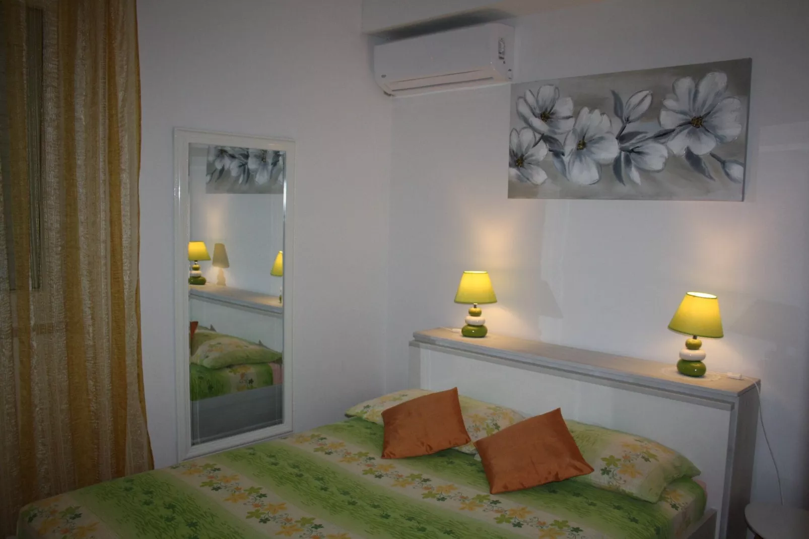 Rooms Rita - Double Room with Private Bathroom  No. 2)