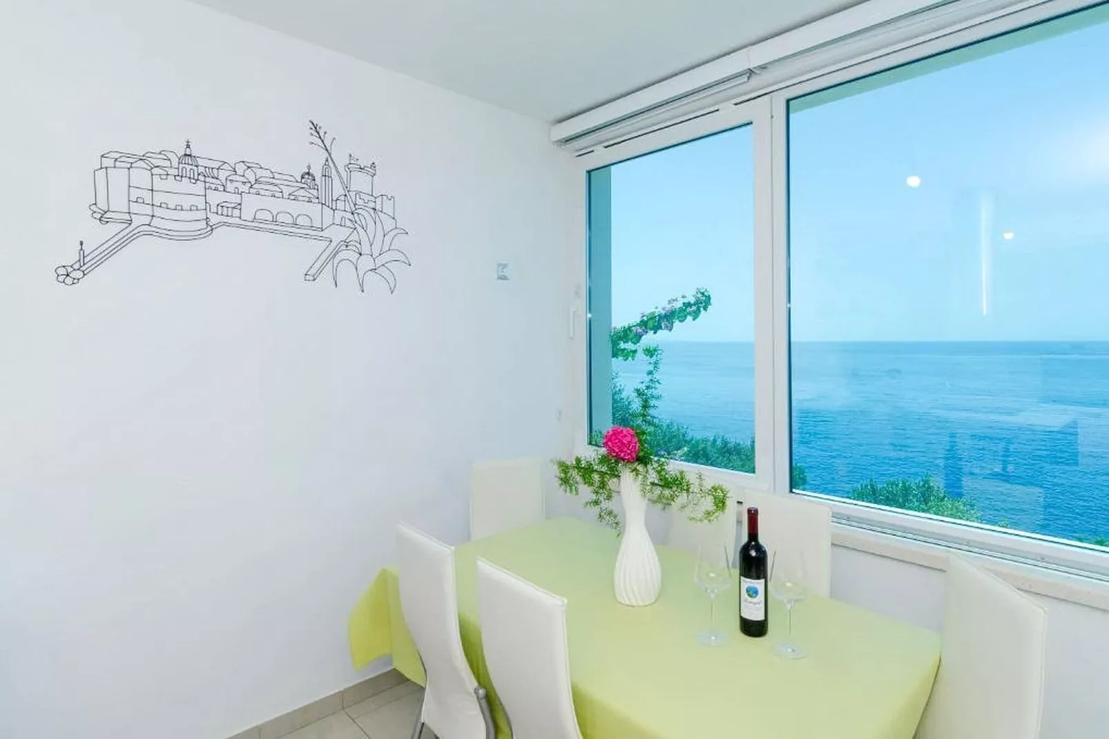 Apartments Villa Bella Vista - Two Bedroom Apartment with Balcony and  Sea  View-Eetkamer