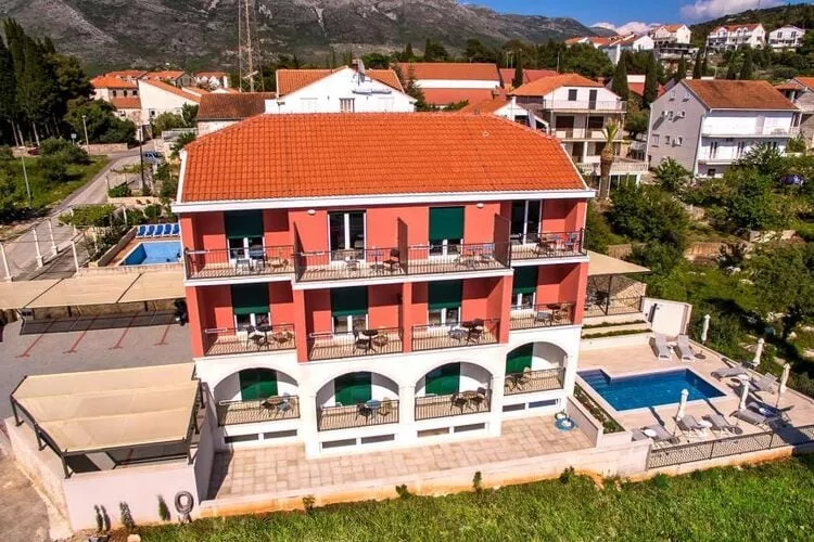 Apartments Villa Luka's - ''No.2'' Studio Apartment with Balcony and Sea View-Uitzicht