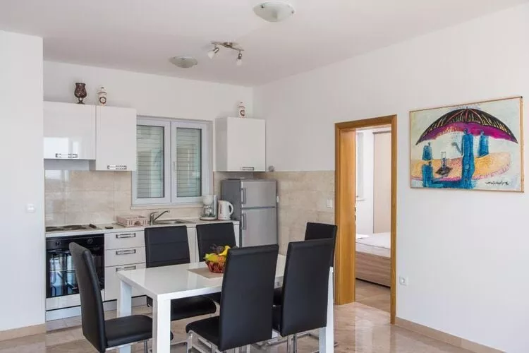 Apartments Villa Ari - Deluxe Three Bedroom Apartment with Balcony and Sea View (Second Floor)-Keuken