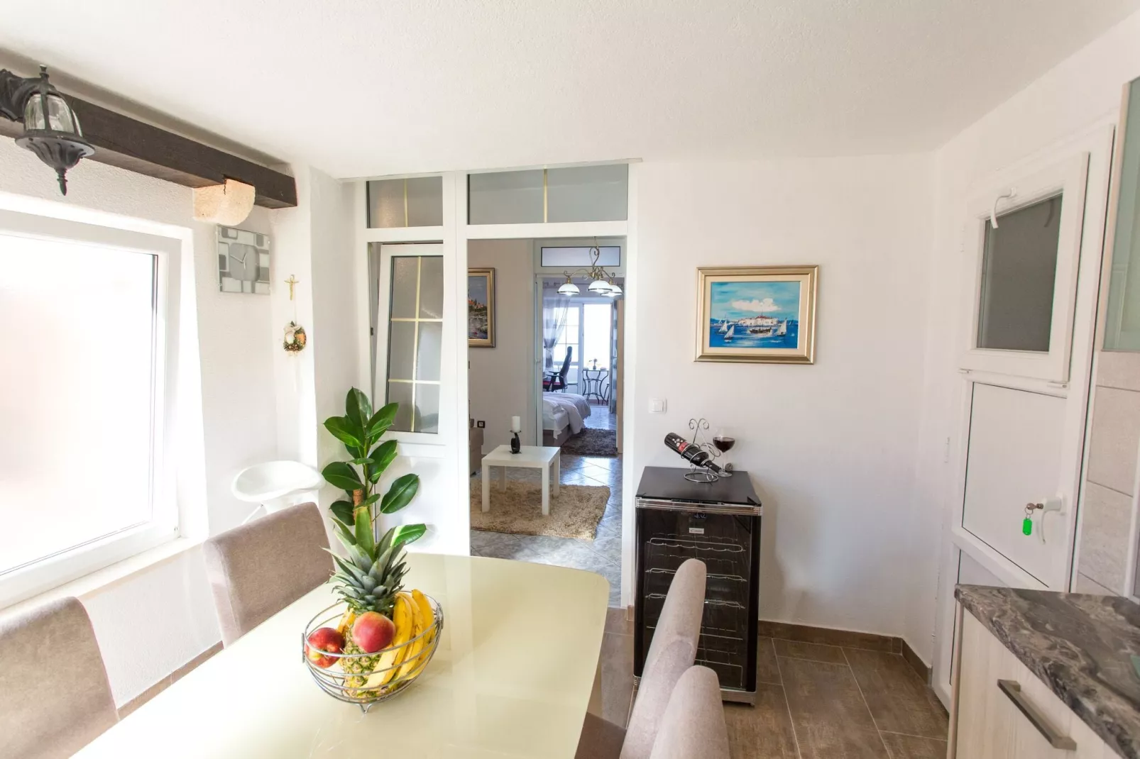 Apartments Tino- Two Bedroom Apartment with Balcony and Sea View(A1)