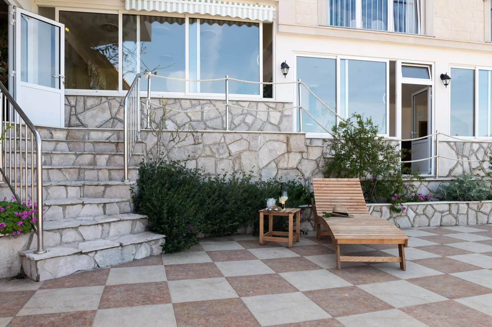 Apartments Villa Bell Memories- Studio Apartment with Terrace and Street View (A1)-Terras