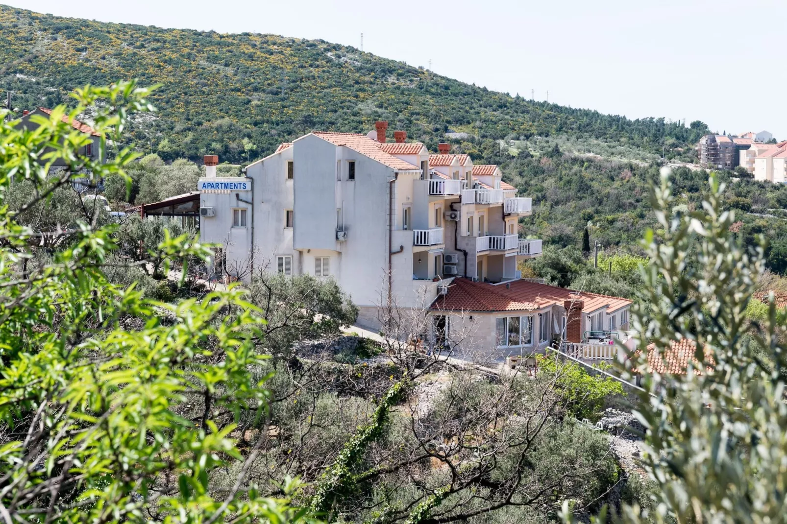 Apartments Villa Bell Memories- Two Bedroom Apartment with Shared Terrace and Sea View (A5)-Buitenlucht