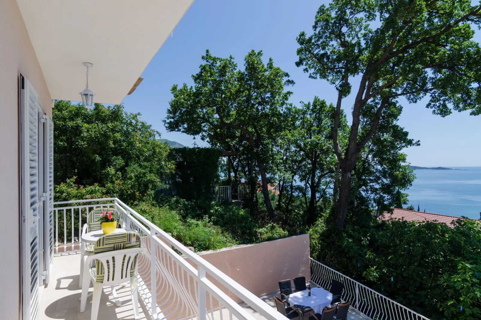 Apartments Marmo - One Bedroom Apartment with Balcony and Sea View (Apartman 1)