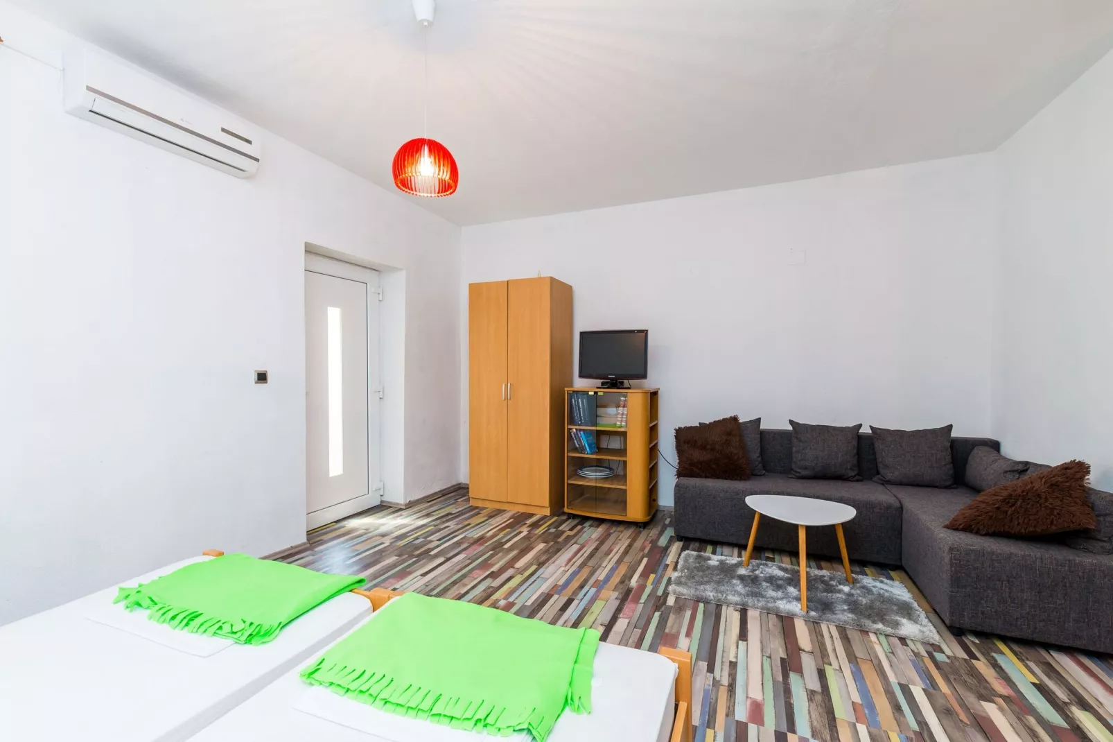 Apartments Sany - Studio Apartment-Binnen