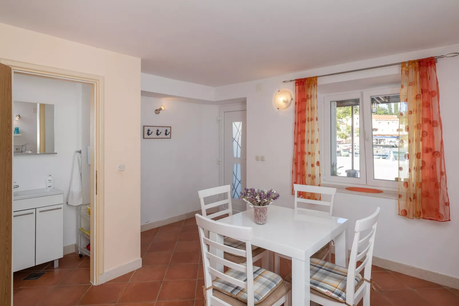 Holiday Home Anima Maris- Duplex Two Bedroom Holiday Home with Terrace and Sea View-Keuken