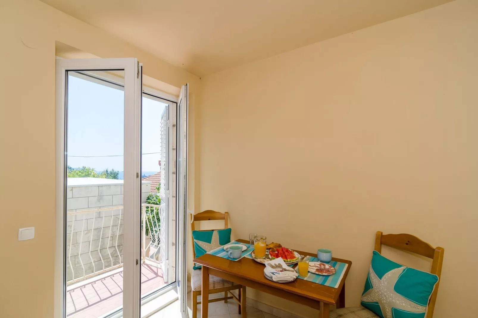 Apartments Bonavista - Superior Two Bedroom Apartment with Balcony and Sea View (A1)