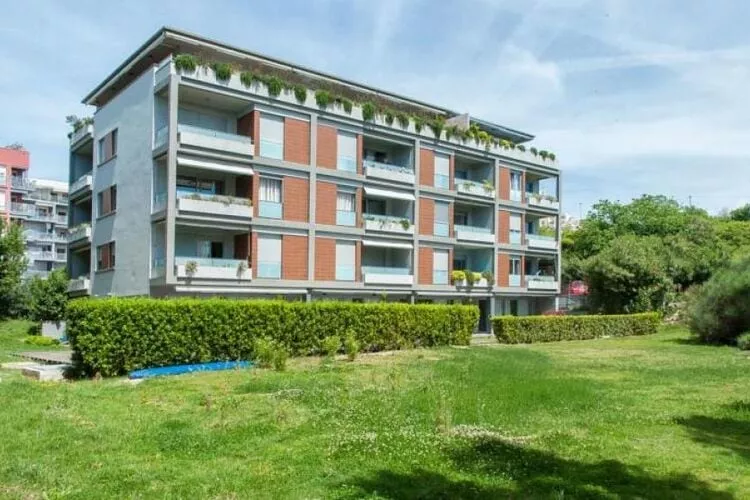 Apartments Nikolina (ST)- Comfort Two Bedroom Apartment(A1)