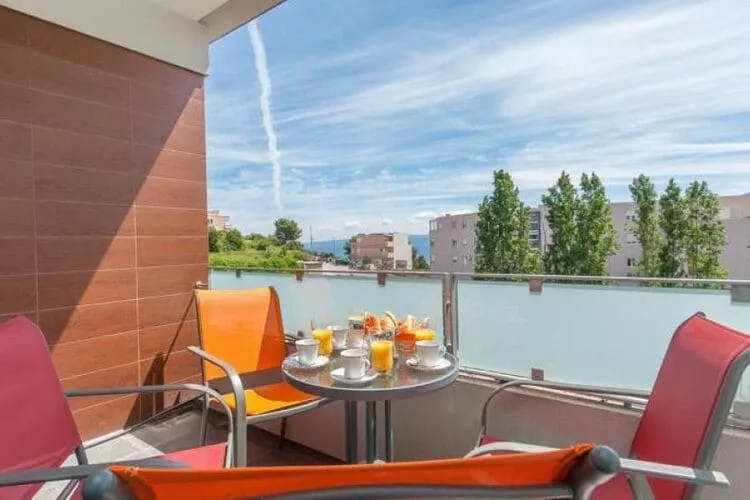 Apartments Nikolina (ST)- Comfort Two Bedroom Apartment(A1)-Terras