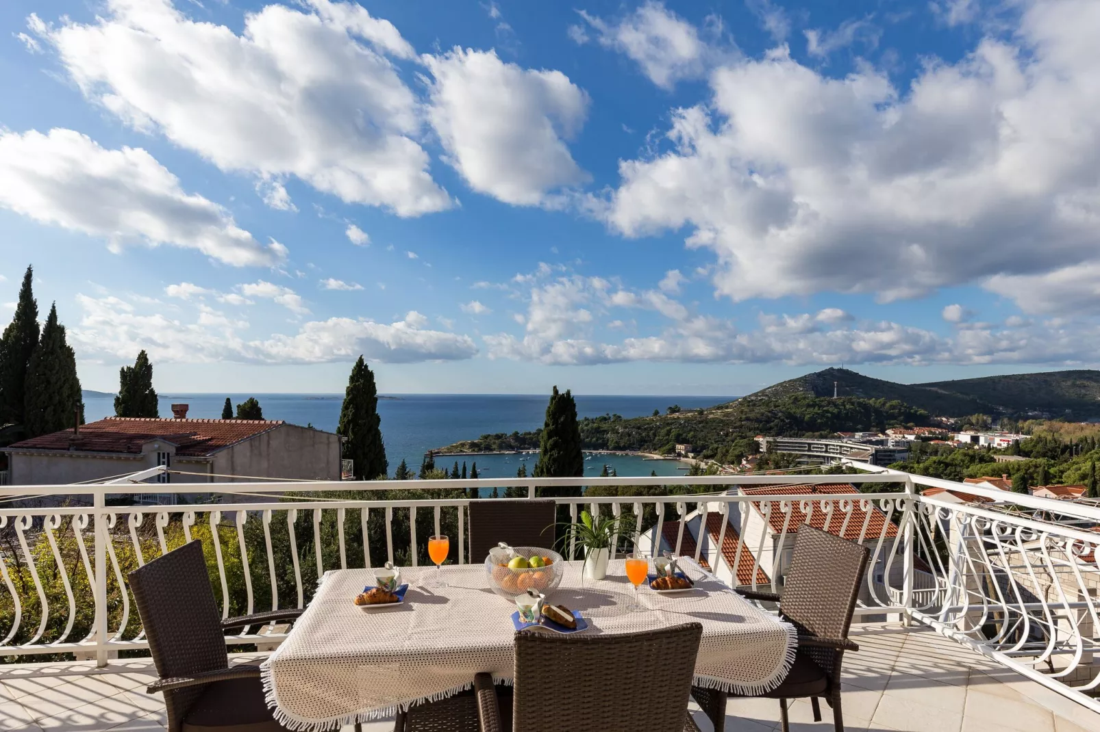 Apartments Villa Enzian - Standard Two Bedroom Apartment with Terrace and Sea View