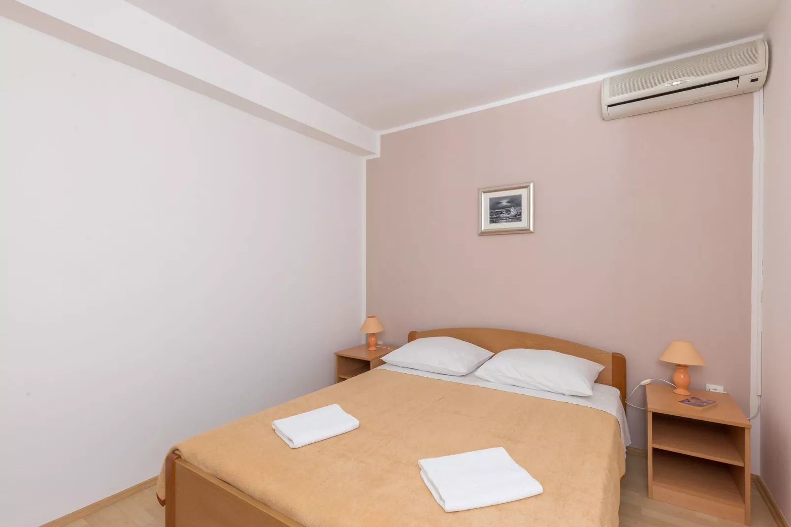 Apartment & Rooms Villa Katarina - Double Room with Shared Balcony 1-Slaapkamer