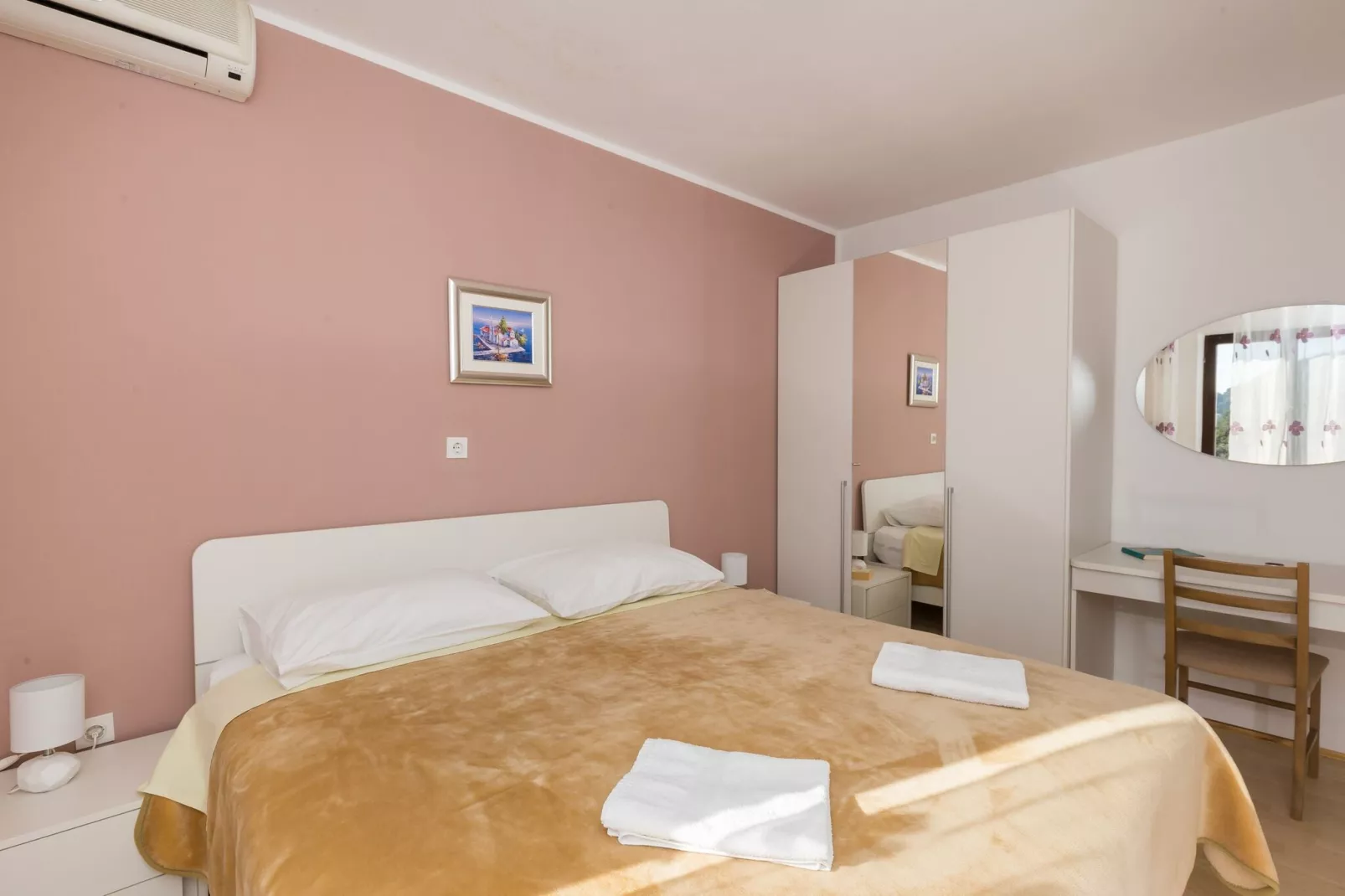 Apartment & Rooms Villa Katarina - Double Room with Shared Balcony 1-Slaapkamer