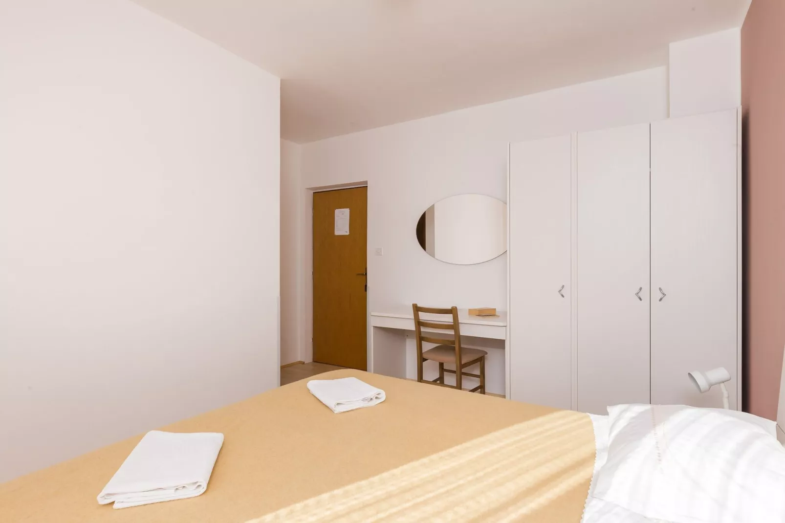 Apartment & Rooms Villa Katarina - Double Room with Shared Balcony 1-Slaapkamer