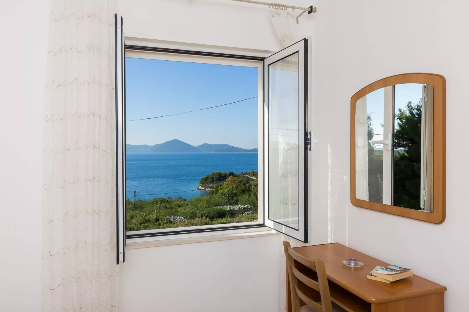 Apartment & Rooms Villa Katarina - Double Room with Shared Balcony 3-Binnen