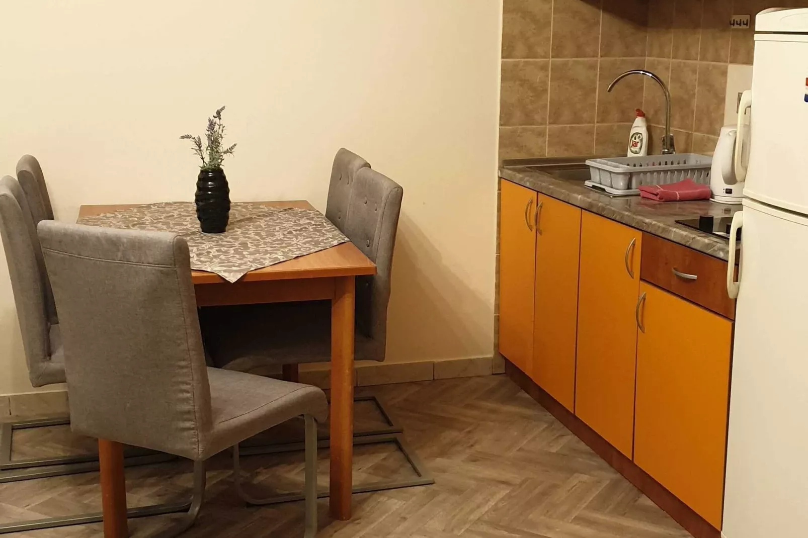 Guest House Dubelj - One-Bedroom Apartment - 3-Keuken