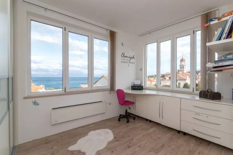 Apartment Marcela - Deluxe Two Bedroom Apartment with Terrace and Sea View-Uitzicht