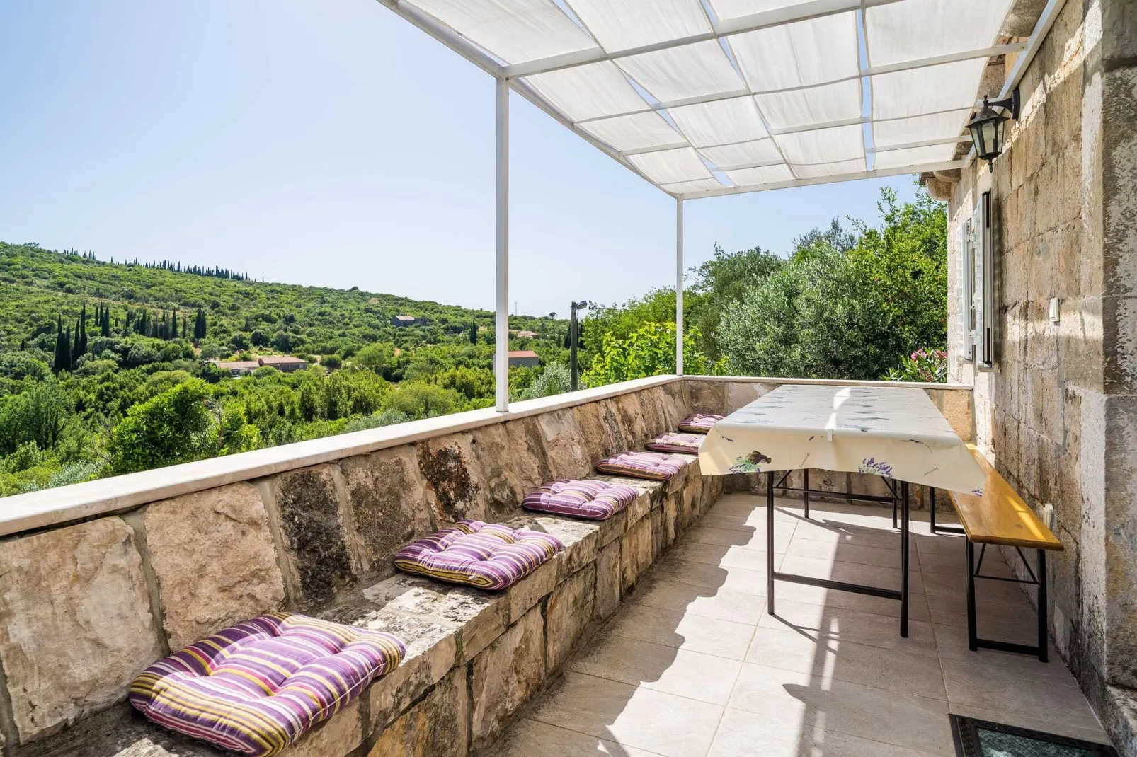 House Kočan-Four Bedroom Villa with Terrace and Swimming Pool-Terras